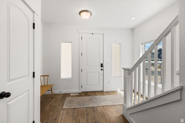 5197 N FOLKSTONE DR, Eagle Mountain, UT 84005