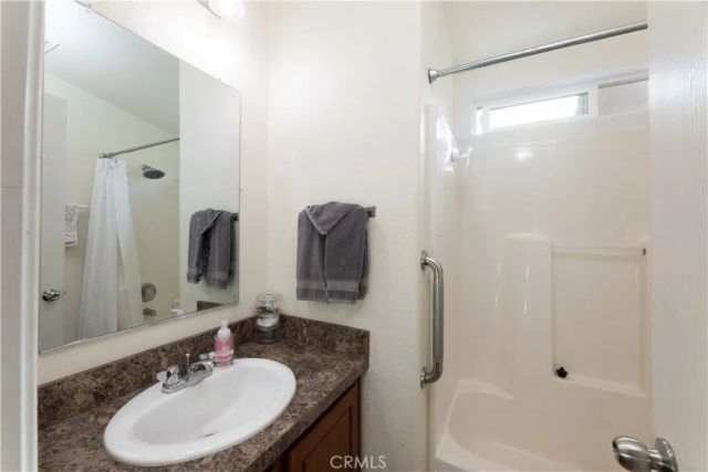1660 Whittier 21, Costa Mesa, CA 92627