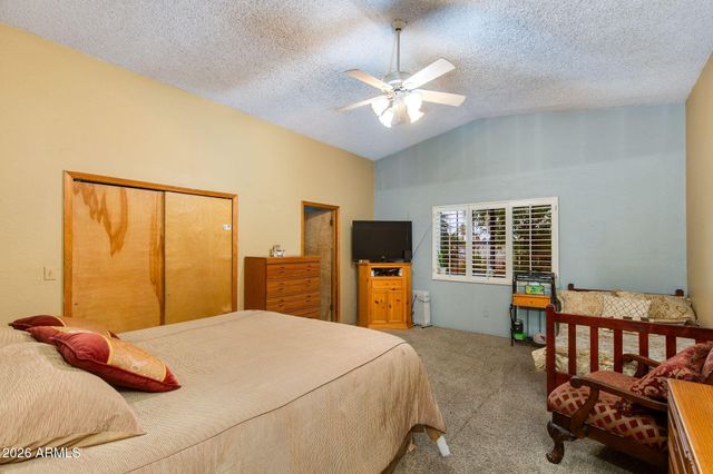 2240 E Whitton Avenue, Phoenix, AZ 85016
