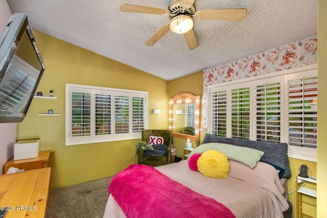 2240 E Whitton Avenue, Phoenix, AZ 85016