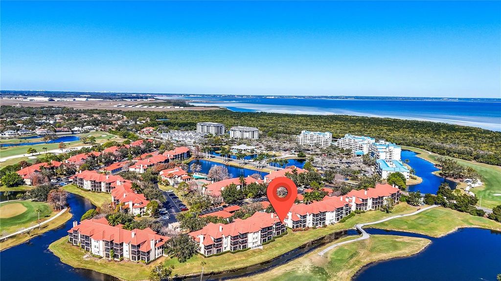 Image 25 of property listing at 2400 FEATHER SOUND DRIVE 821, Clearwater, FL 33762