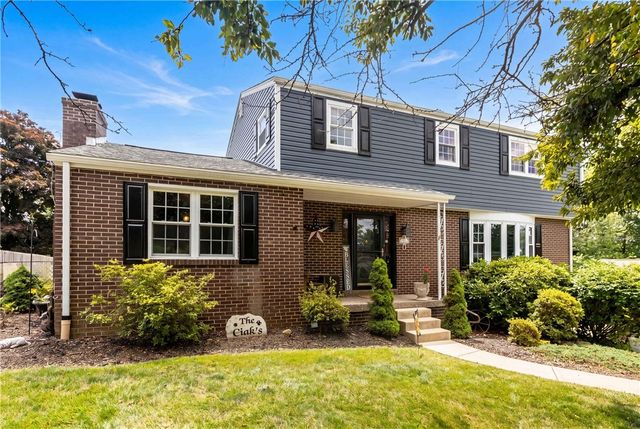 471 Beech Rd, Plum Boro, PA 15239