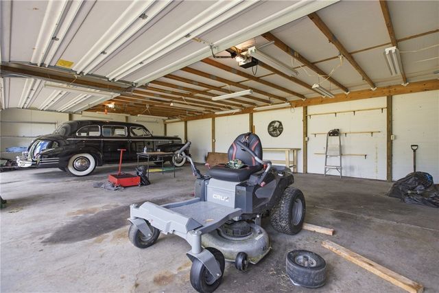 471 Beech Rd, Plum Boro, PA 15239