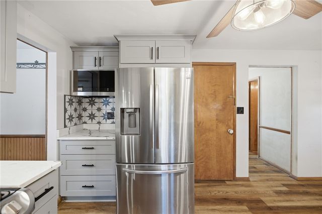 471 Beech Rd, Plum Boro, PA 15239