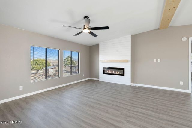 8850 E ROADRUNNER Drive, Prescott Valley, AZ 86314