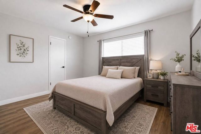 9562 Via Bernardo, Burbank, CA 91504