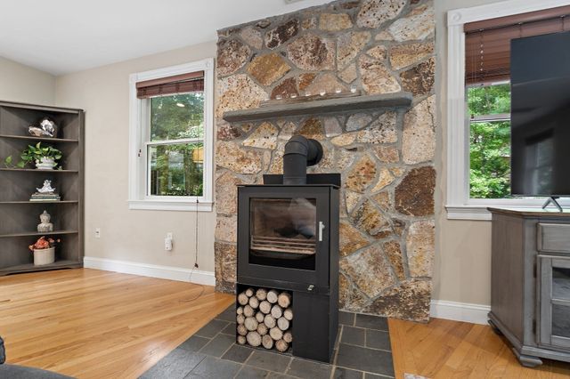 160 Range Road, Concord, MA 01742