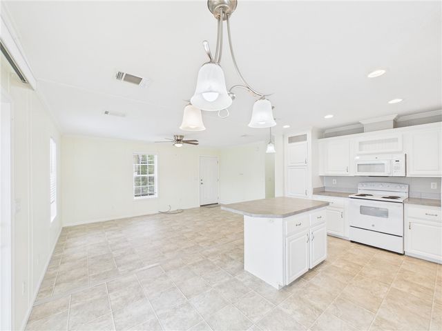 310 Pineapple Street, Sebastian, FL 32958