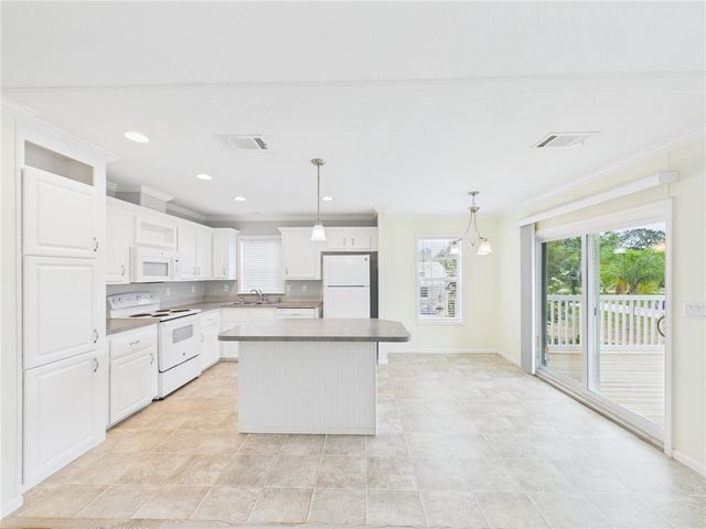 310 Pineapple Street, Sebastian, FL 32958