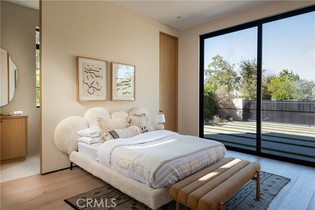 23340 Collins, Woodland Hills (los Angeles), CA 91367