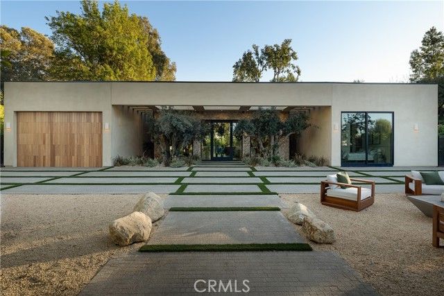 23340 Collins, Woodland Hills (los Angeles), CA 91367