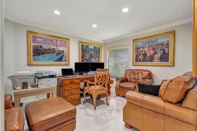 6164 CELADON Circle, Palm Beach Gardens, FL 33418