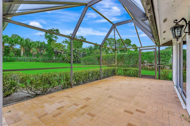 6164 CELADON Circle, Palm Beach Gardens, FL 33418
