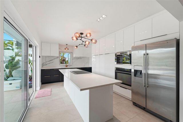 401 Coconut Isle Dr 401, Fort Lauderdale, FL 33301