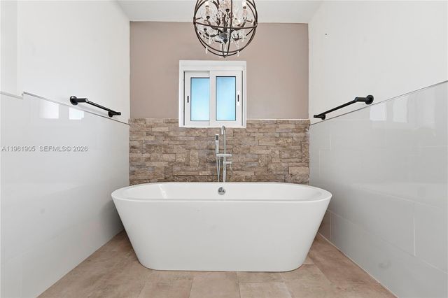 401 Coconut Isle Dr 401, Fort Lauderdale, FL 33301