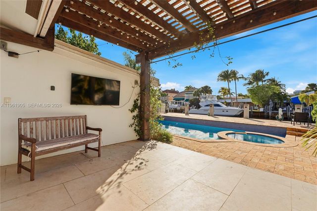 401 Coconut Isle Dr 401, Fort Lauderdale, FL 33301