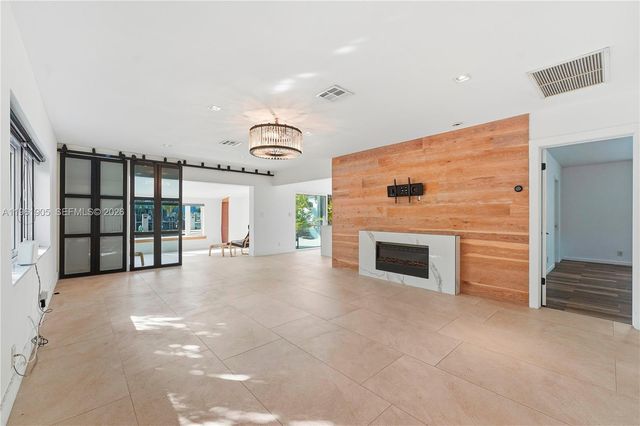 401 Coconut Isle Dr 401, Fort Lauderdale, FL 33301