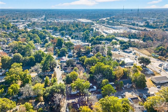 2027 Vermont Avenue, Savannah, GA 31404