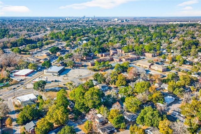 2027 Vermont Avenue, Savannah, GA 31404