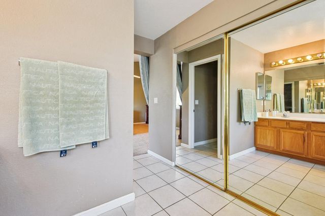 8592 Mystras Cir, Elk Grove, CA 95624