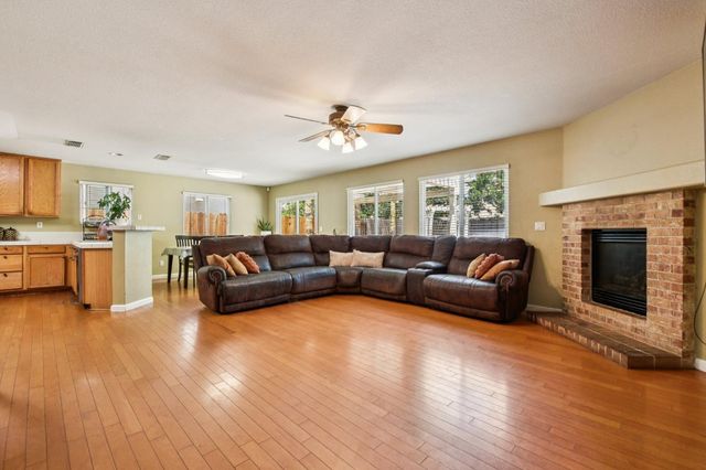 8592 Mystras Cir, Elk Grove, CA 95624