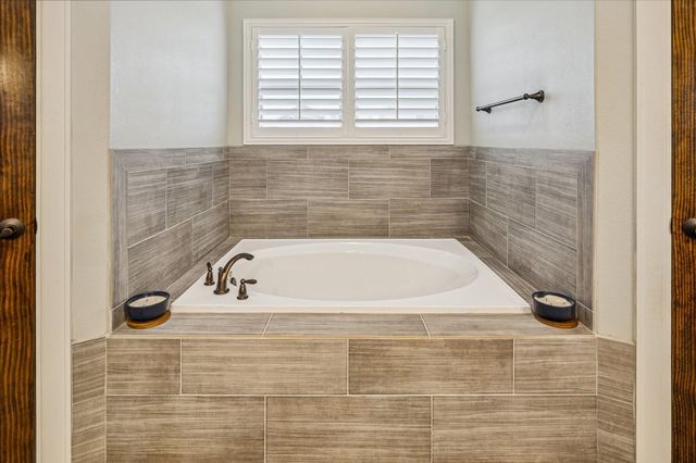 814 W 21st Street, Houston, TX 77008