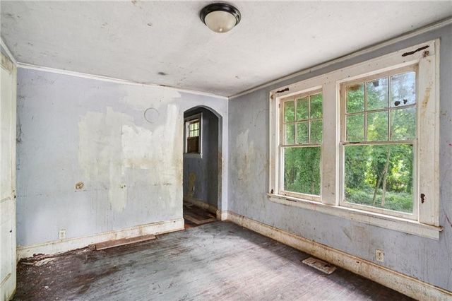 2096 Fairburn SW Road, Atlanta, GA 30331