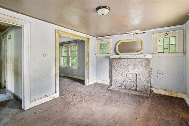 2096 Fairburn SW Road, Atlanta, GA 30331