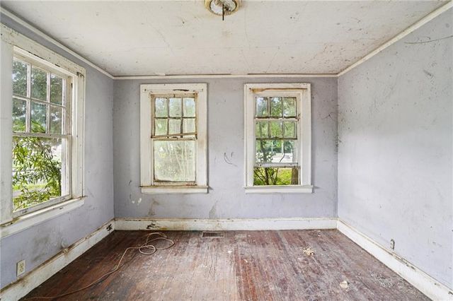 2096 Fairburn SW Road, Atlanta, GA 30331