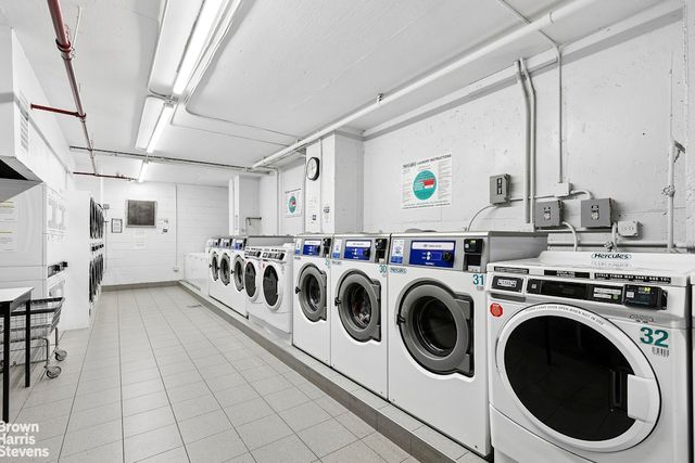 130 W 67th St Apt 9C, New York City, NY 10023
