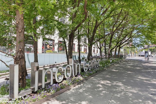 130 W 67th St Apt 9C, New York City, NY 10023