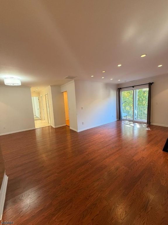 44 Jamestown Rd, Bernards Twp., NJ 07920 — photo 2