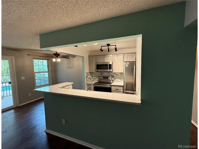 5341 W 76th Ave 213, Arvada, CO 80003