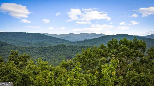 140 Bandit Lane, Blue Ridge, GA 30513