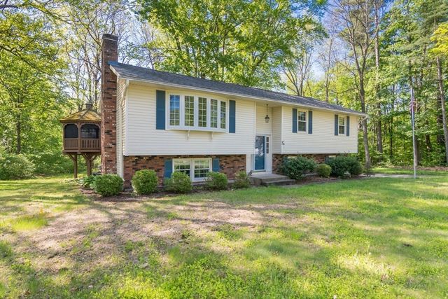 908 Burts Pit Rd, Northampton, MA 01062