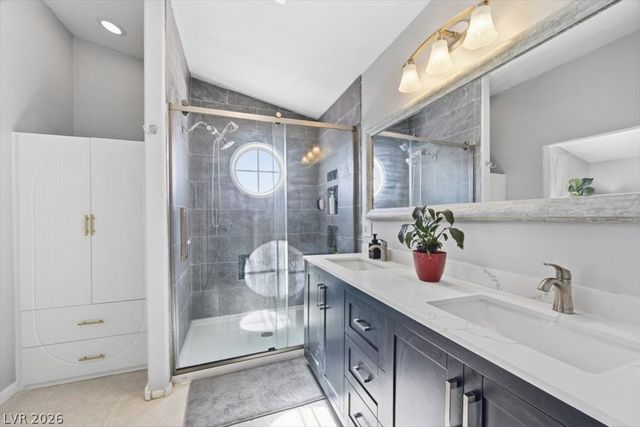 7549 Flat Rock Street, Las Vegas, NV 89131