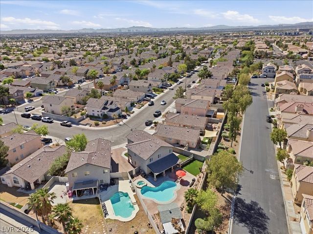 7549 Flat Rock Street, Las Vegas, NV 89131