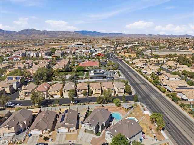 7549 Flat Rock Street, Las Vegas, NV 89131