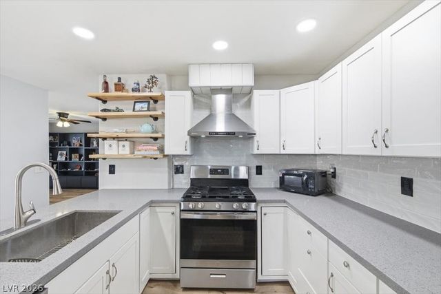 7549 Flat Rock Street, Las Vegas, NV 89131