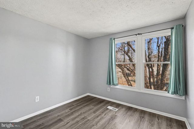 10161 E WILMINGTON ST, Manassas, VA 20109