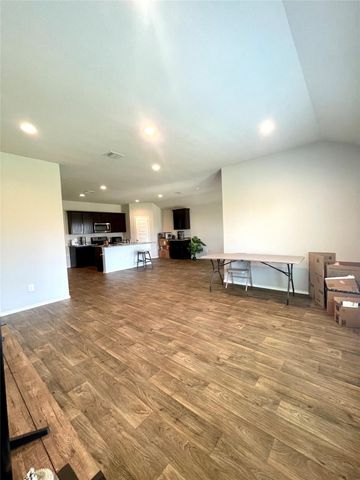 3923 Hawaiian Court, Baytown, TX 77521