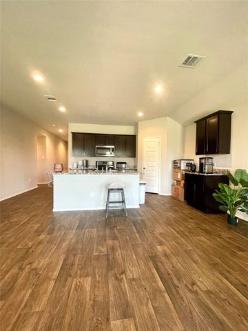 3923 Hawaiian Court, Baytown, TX 77521