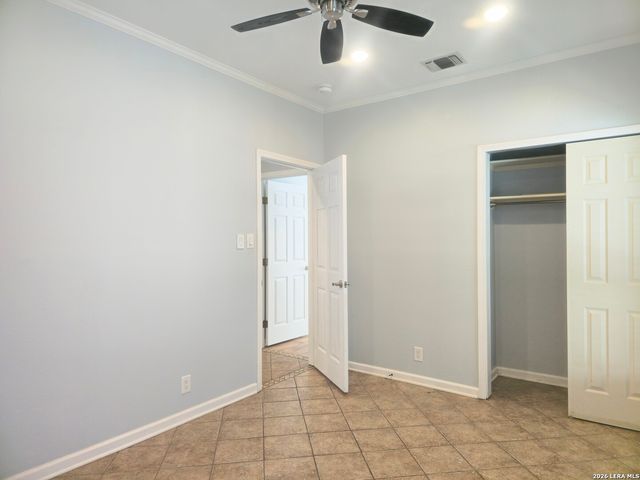 6321 Bowman, San Antonio, TX 78249