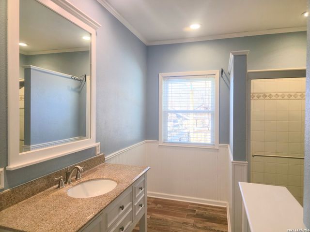 6321 Bowman, San Antonio, TX 78249