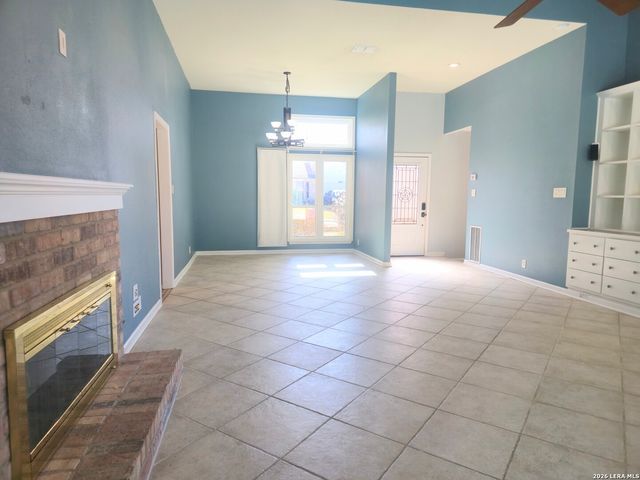 6321 Bowman, San Antonio, TX 78249