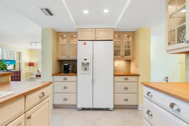 8767 MIDNIGHT PASS ROAD 101F, Sarasota, FL 34242