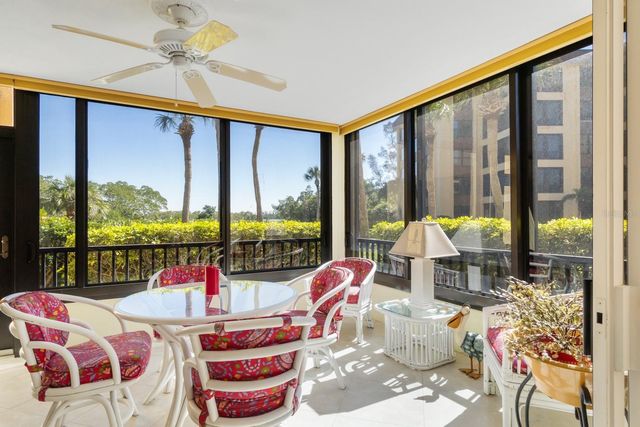 8767 MIDNIGHT PASS ROAD 101F, Sarasota, FL 34242