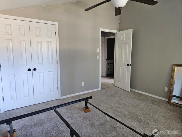 40 N Mt Christie Drive W, Hoodsport, WA 98548