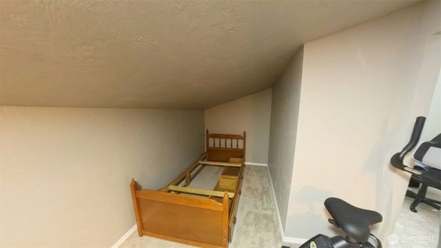 40 N Mt Christie Drive W, Hoodsport, WA 98548
