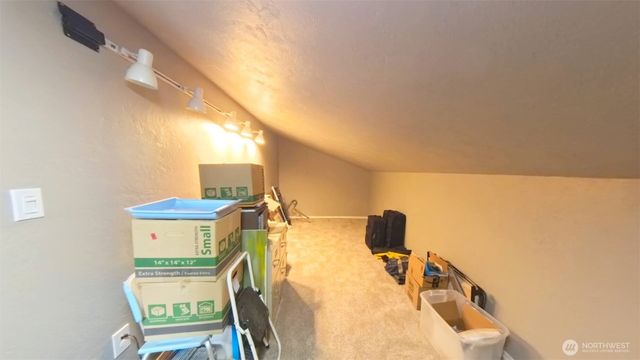 40 N Mt Christie Drive W, Hoodsport, WA 98548